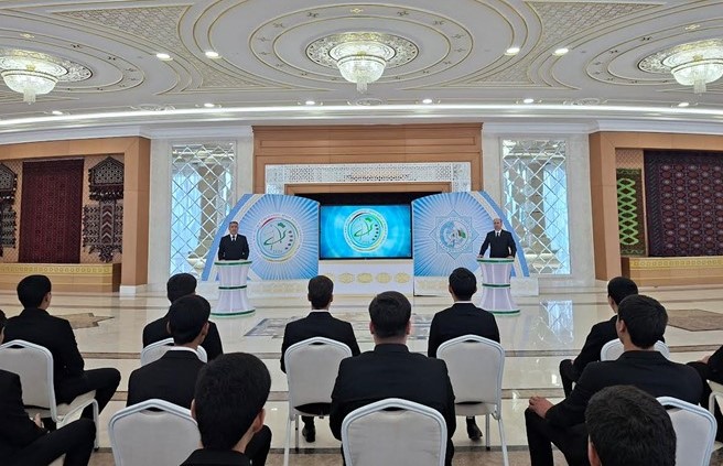 MASLAHAT DUŞUŞYGY GEÇIRILDI.