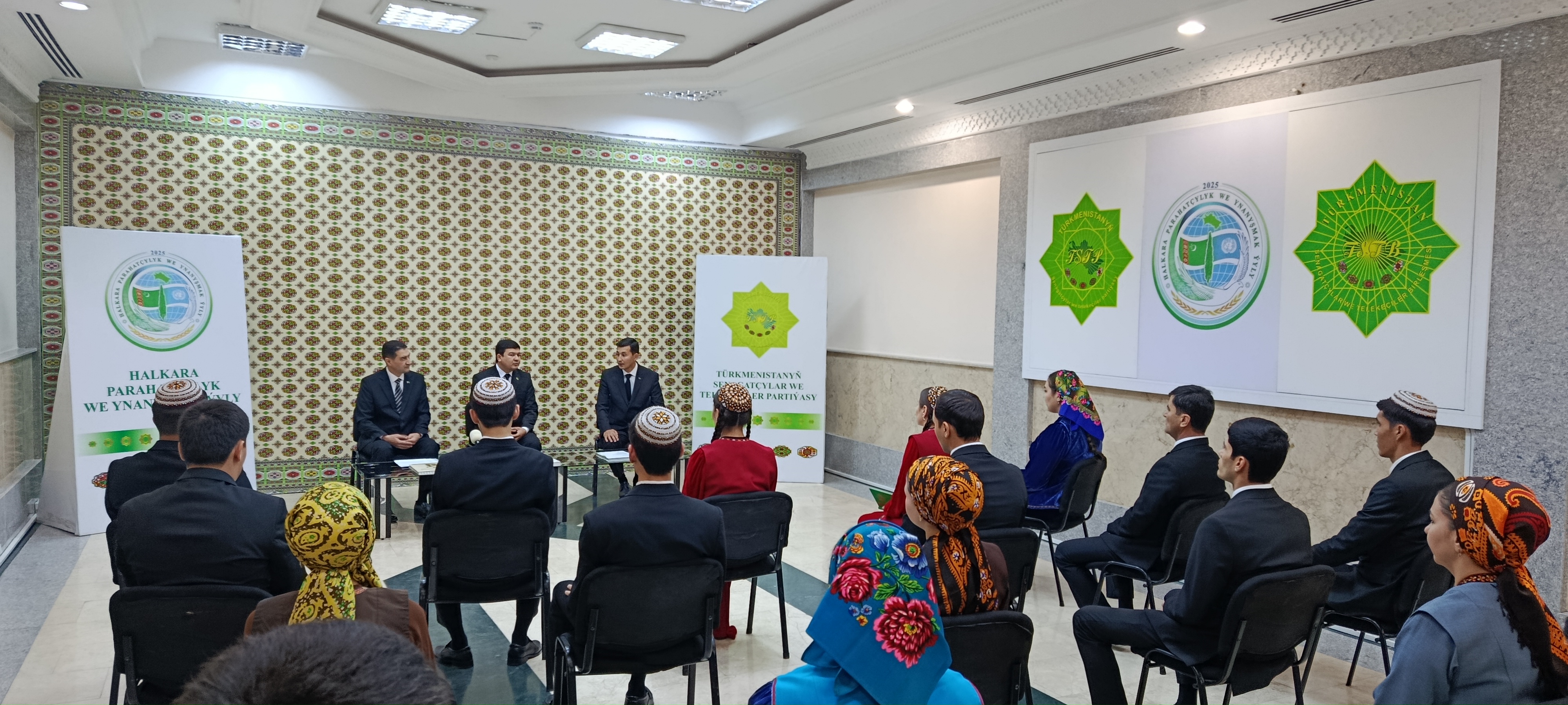 PARAHATÇYLYK SÖÝÜJILIK – BELENT YNSANPERWERLIK