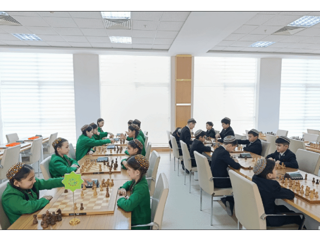 BEDENTERBIÝE WE SPORT JEMGYÝETIŇ SAGDYNLYGYNY ÜPJÜN EDÝÄN GYMMATLYKDYR