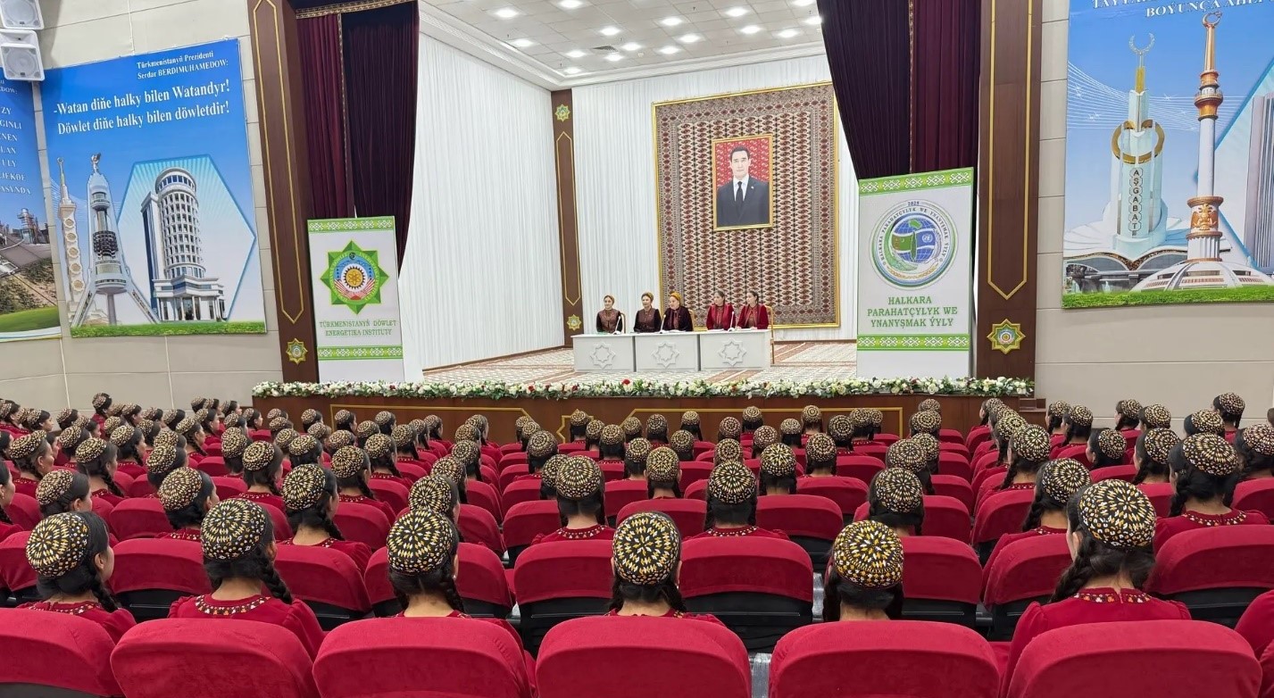 HUSUSY PUDAKDA ZENAN TELEKEÇINIŇ ORNY