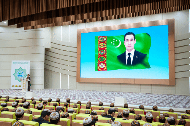 GAHRYMAN ARKADAGYMYZYŇ HEM-DE ARKADAGLY GAHRYMAN SERDARYMYZYŇ ESERLERI-ÝAŞLARA ÝOL –ÝÖRELGE