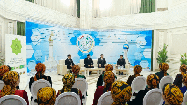 ZENANLAR ÝAŞAÝYŞYŇ GÖZELLIGI