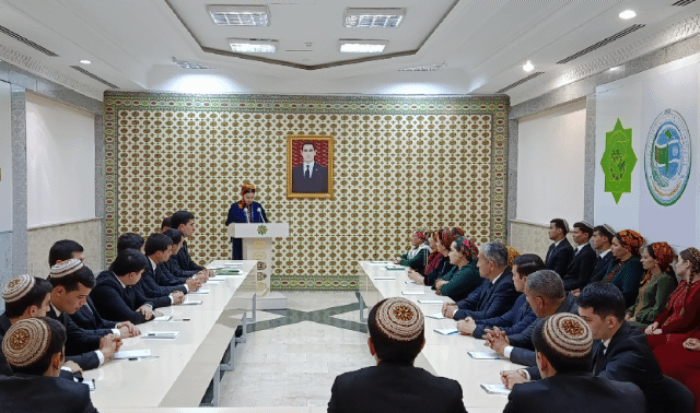 BITARAPLYK - PARAHATÇYLYGY DÜNÝÄ ÝAÝÝAR