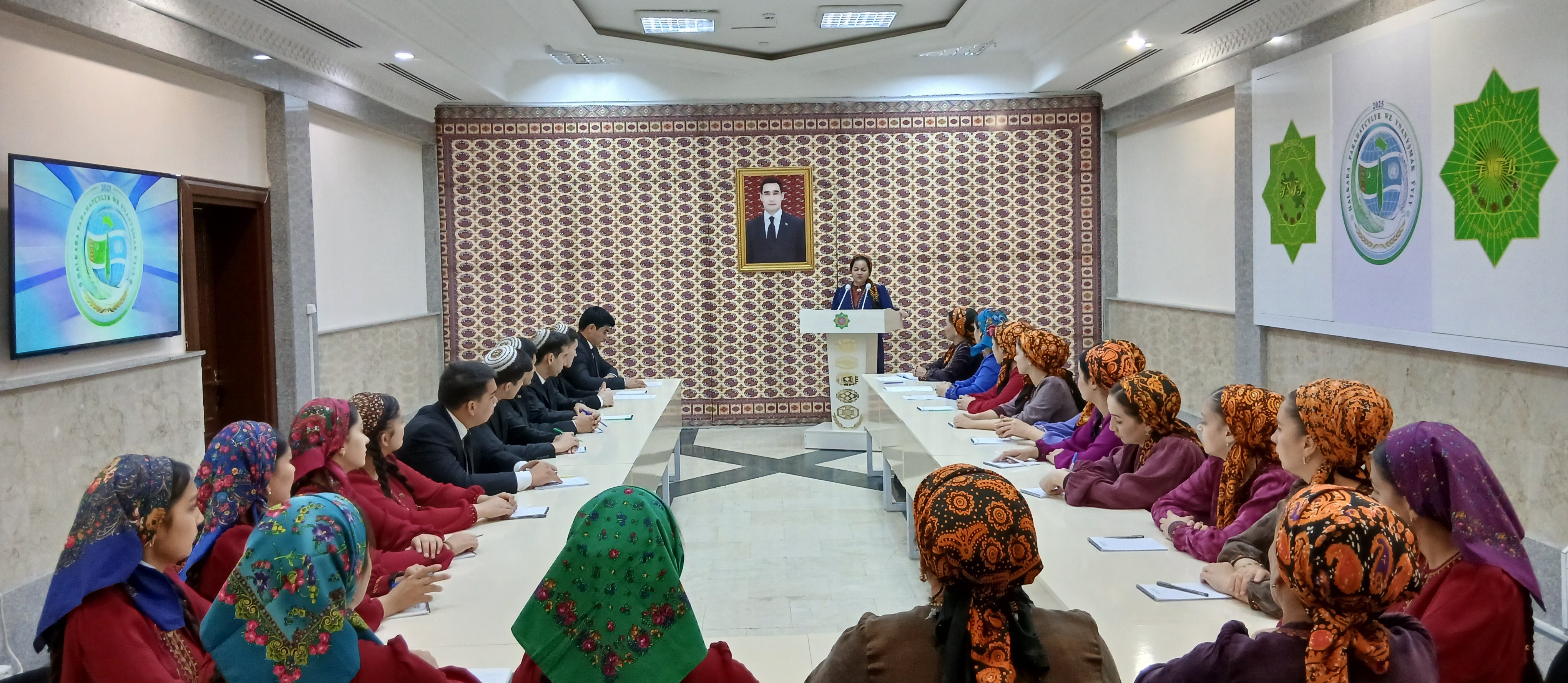 EKOLOGIÝA  WE DAŞKY GURŞAWYŇ ABADANÇYLYGY