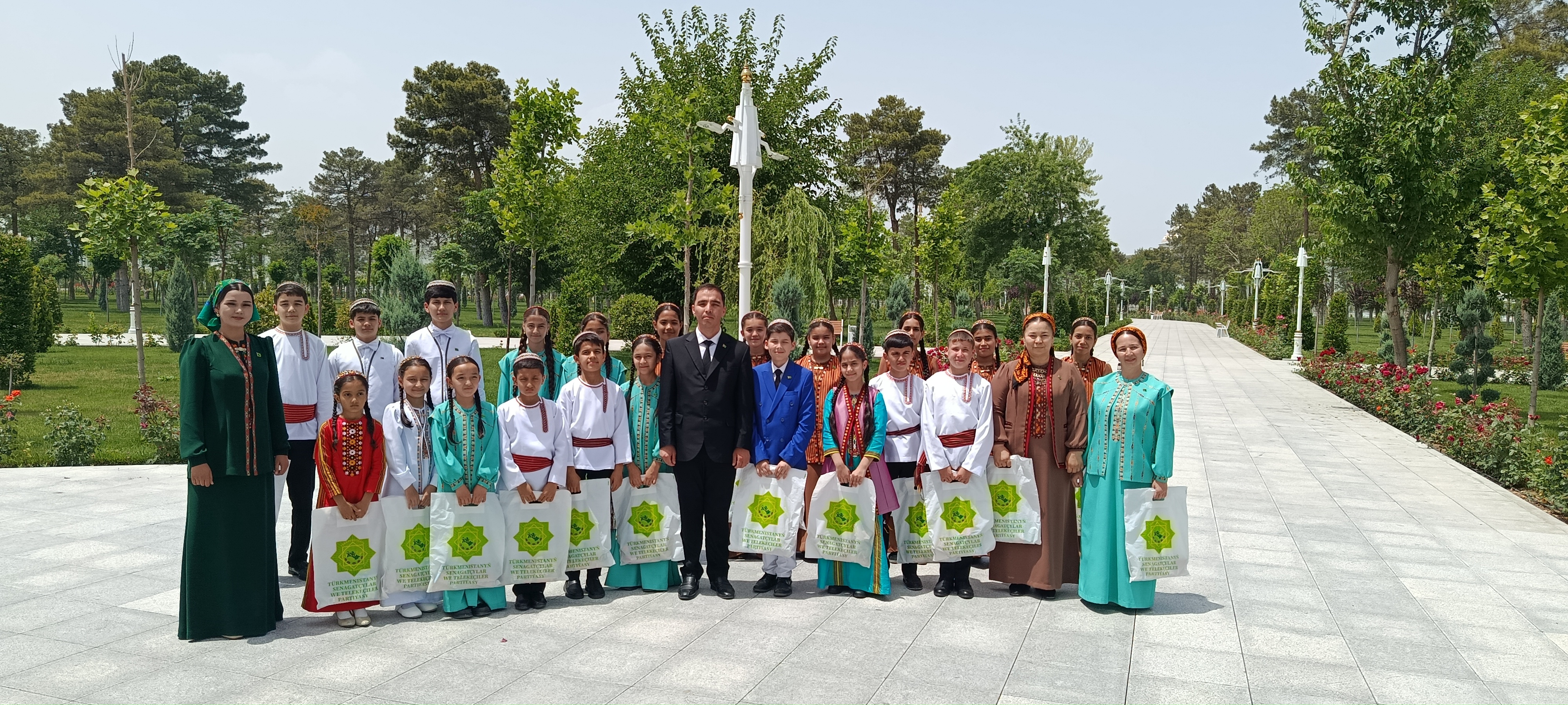 ÇAGALAR DURMUŞYŇ BEZEGI