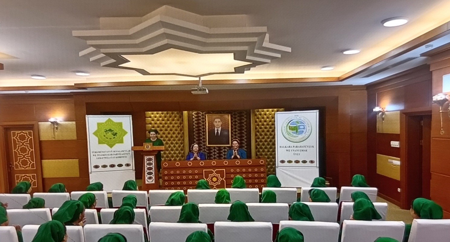 HALK MASLAHATY – MILLI DEMOKRATIÝANYŇ  DABARALANMAGY