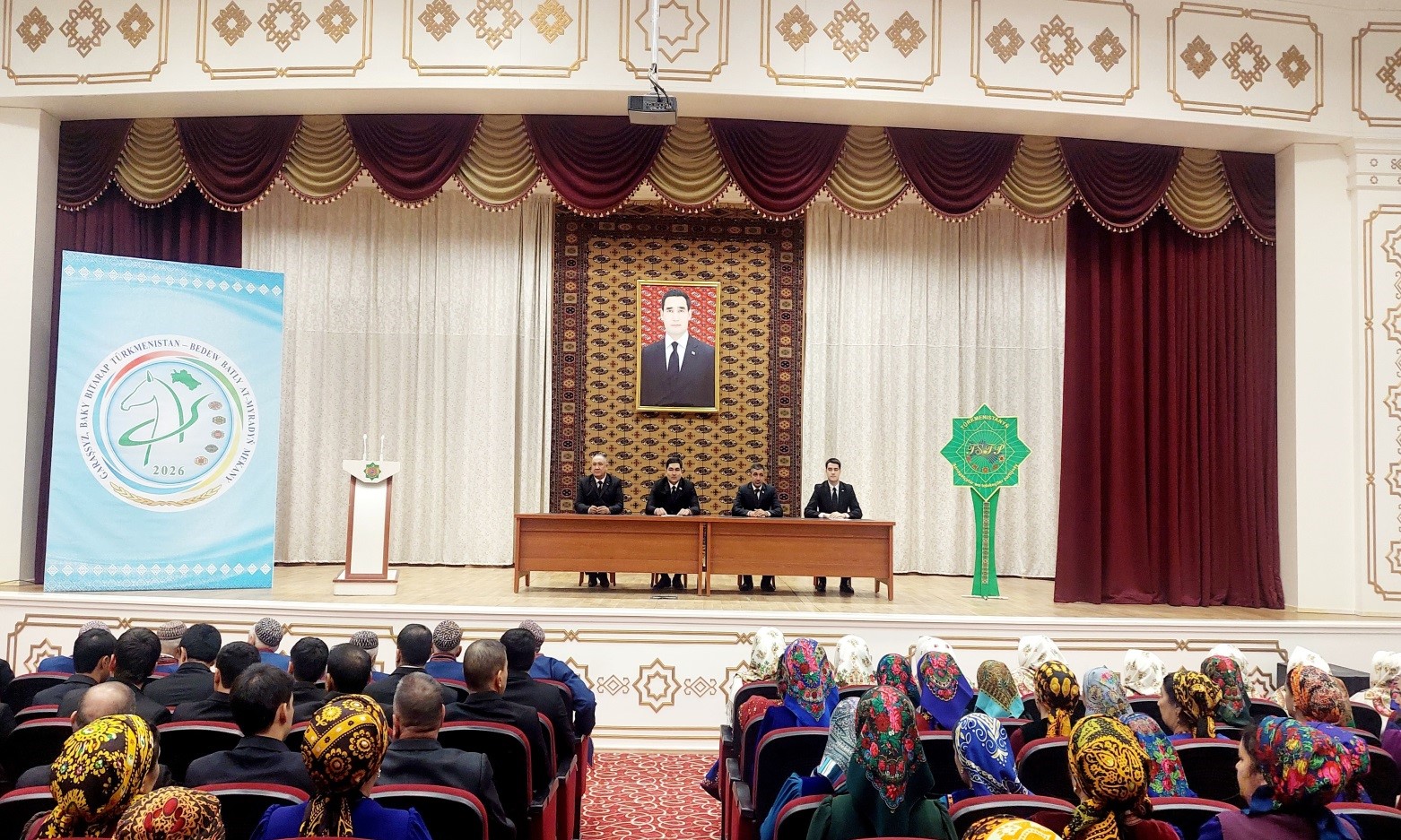 “GARAŞSYZ, BAKY BITARAP TÜRKMENISTAN — BEDEW BATLY AT-MYRADYŇ MEKANY” ATLY MASLAHAT GEÇIRILDI.