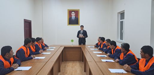 WAGYZ-NESIHAT DUŞUŞYGY GEÇIRILDI.