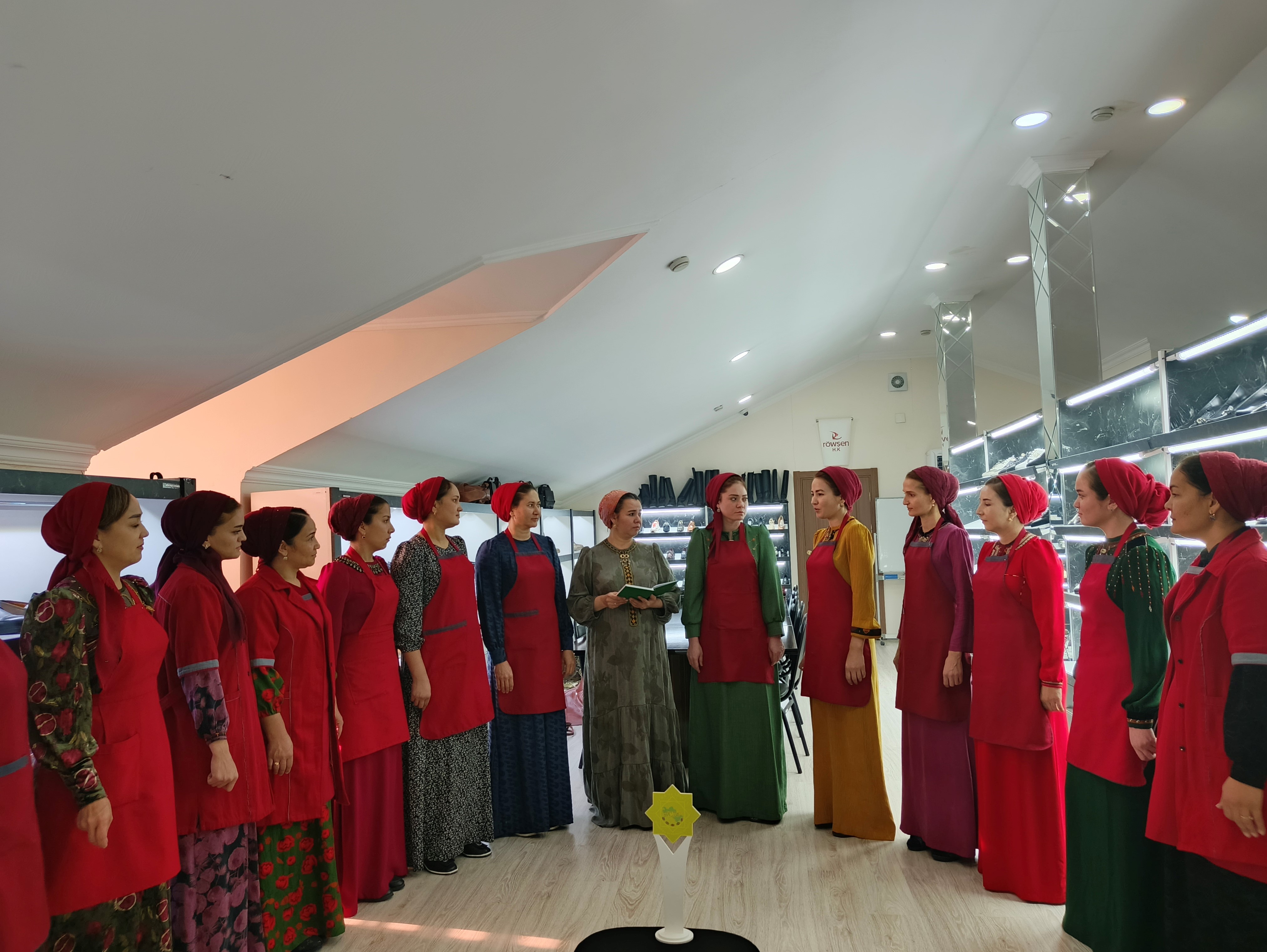 DOGANLYK HALKLARYŇ ARASYNDA STRATEGIK  HYZMATDAŞLYK